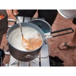 MSR WindBurner Sauce Pot -MSR msr windburner sauce pot p913 2672 image
